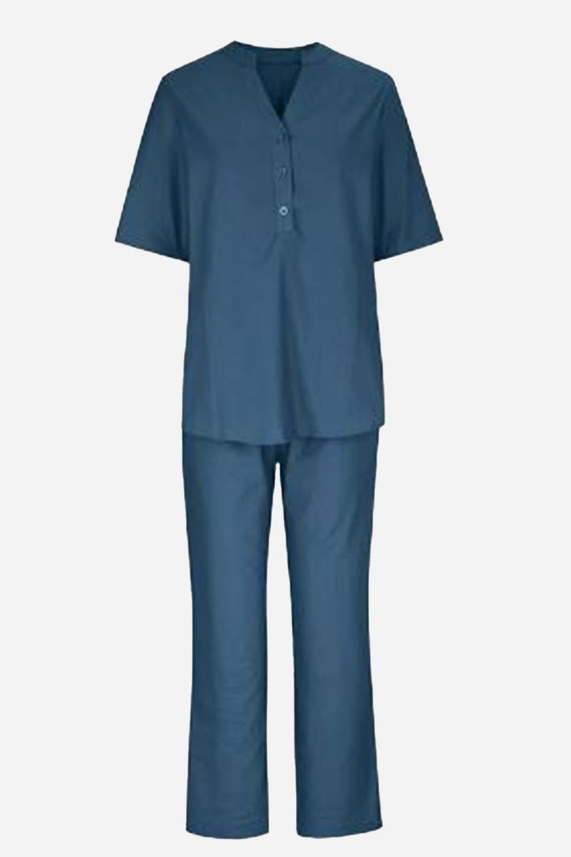 Blue short-sleeved V-neck top and wide trouser suit in soft cotton fabric for casual and semi-formal wear