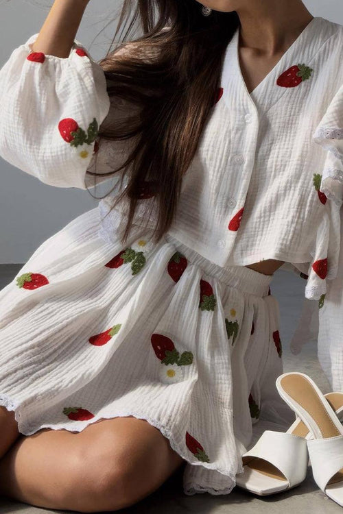 Sweet Countryside 100 Cotton two-piece set with strawberry print and ruffled skirt in breathable soft fabric
