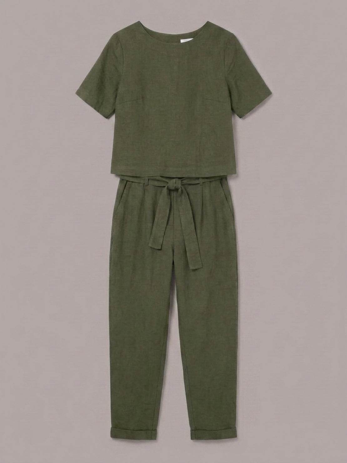 Breathable cotton-linen set with relaxed short-sleeve top and straight-leg pants in monochrome tones