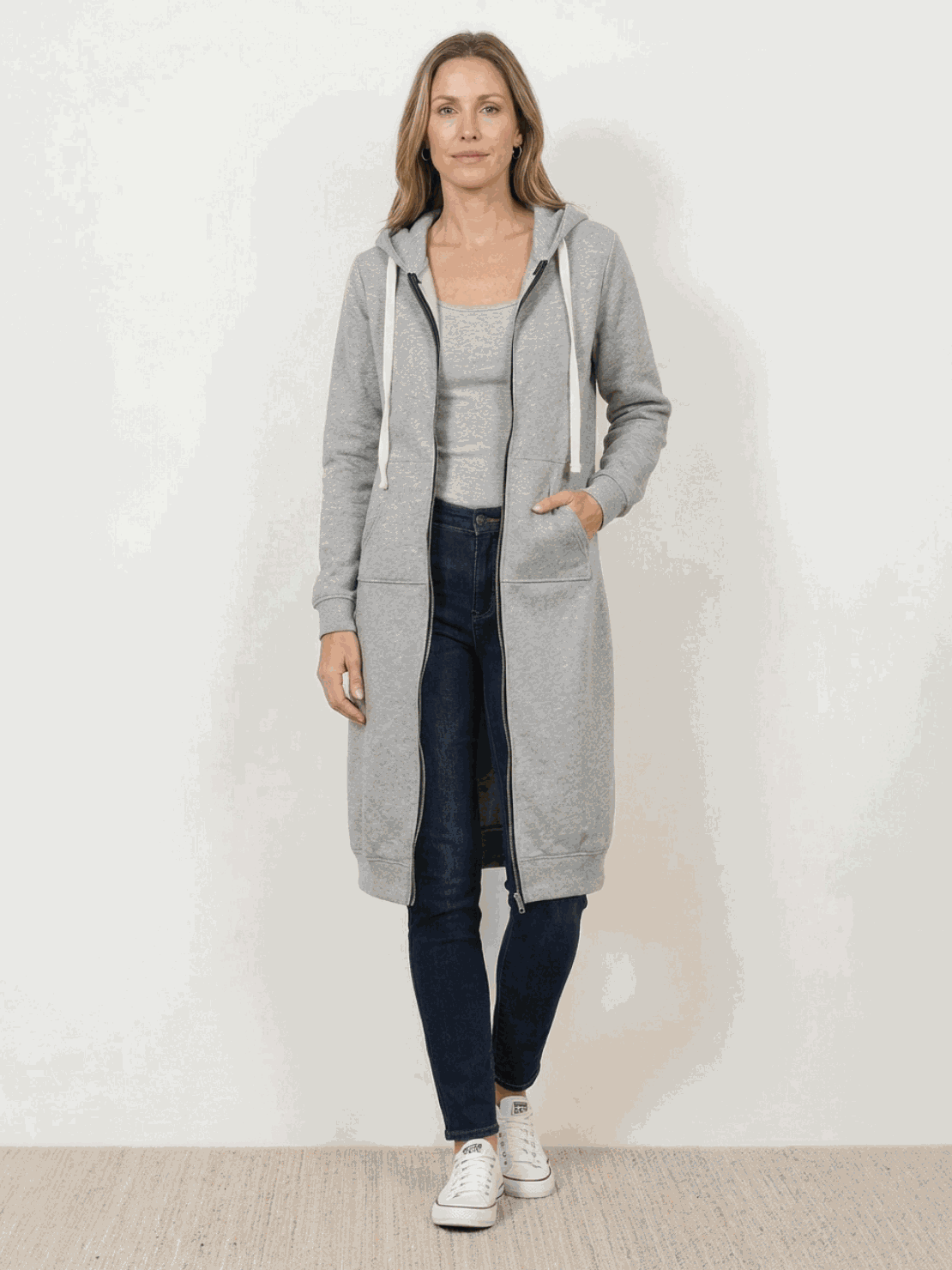 Oversized long zip sweatshirt hoodie with fleece lining and front pockets