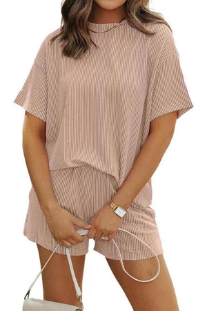 The Effortless Set for Slow Mornings and Sunlit Afternoons