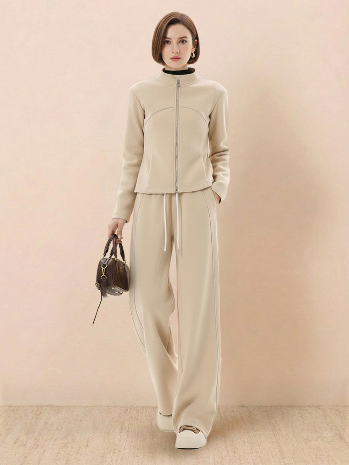 Nano-fleece zip two-piece set with slim-relaxed fit and wide-leg pants for warmth and style