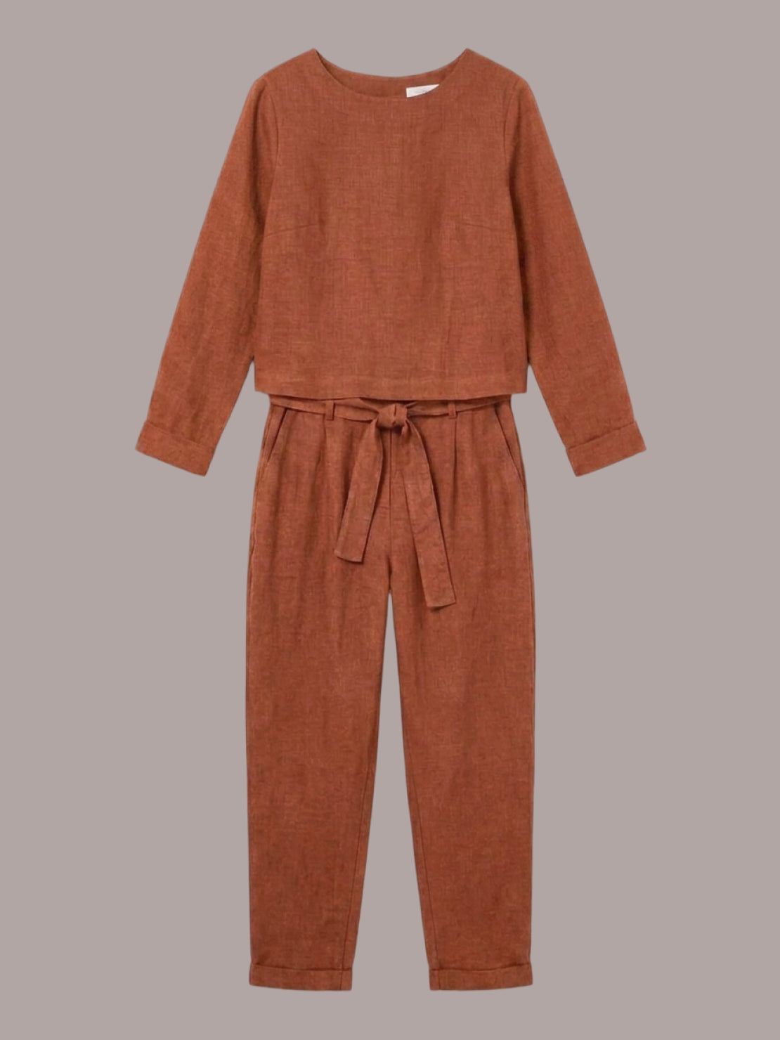 Woman wearing relaxed cotton-linen monochrome longline top and wide-leg pants set